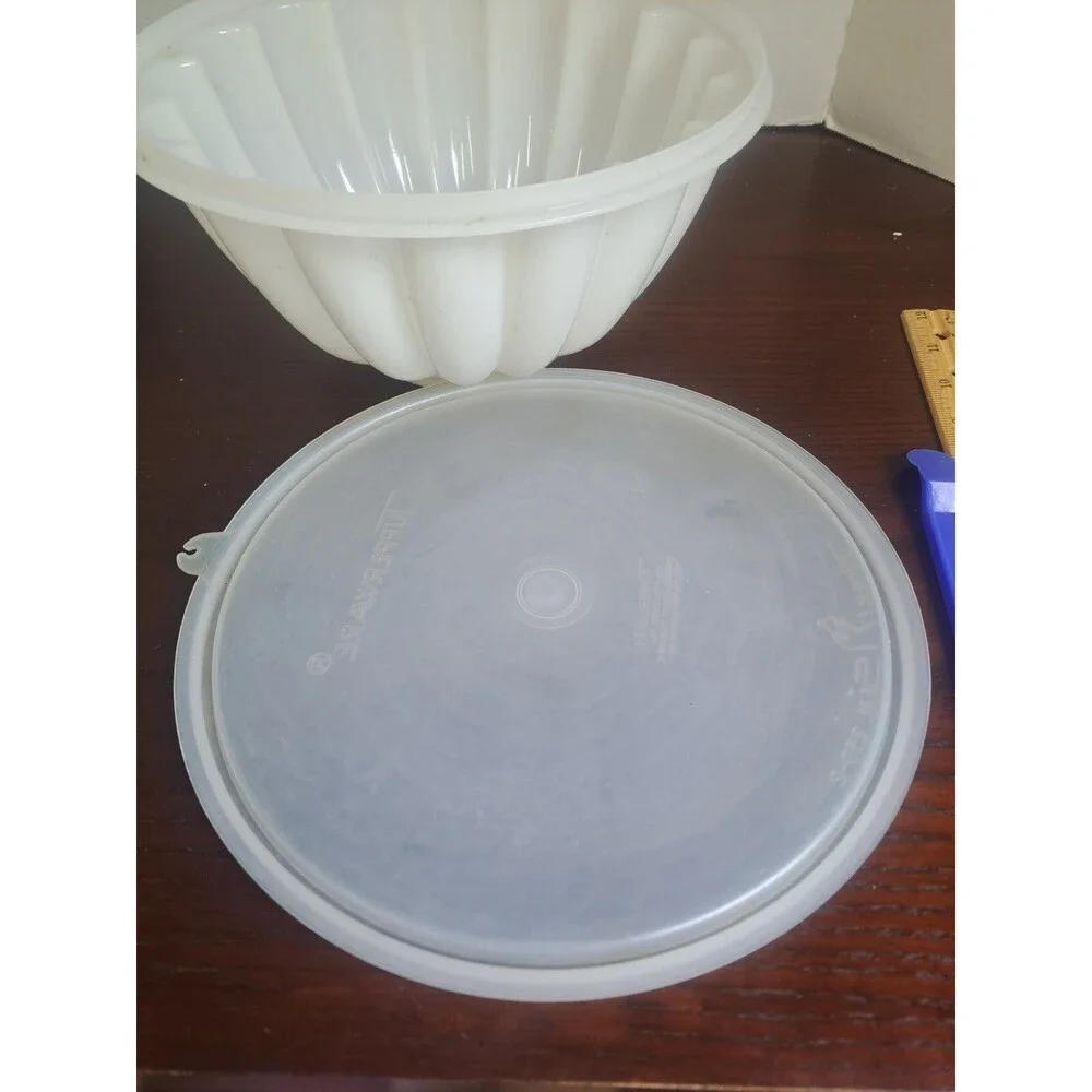 Vintage Tupperware White Jello Ice Mold
